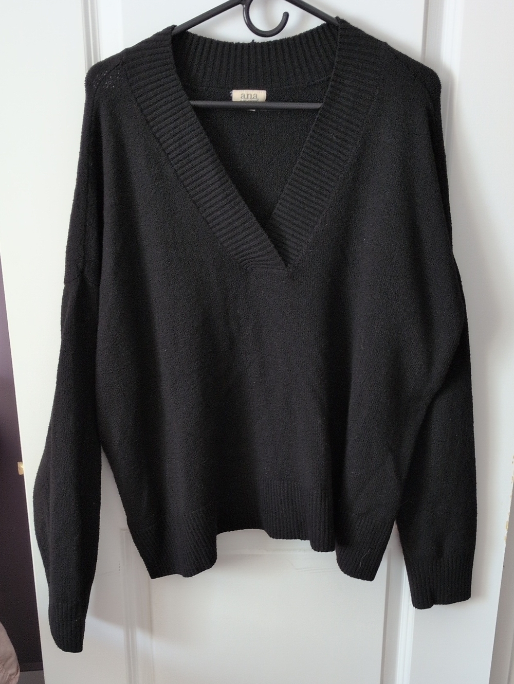 a.n.a Black V-Neck Oversized Women's Sweater